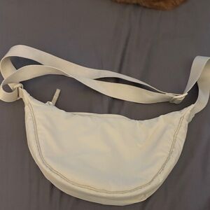 Uniqlo Cream Shoulder Bag